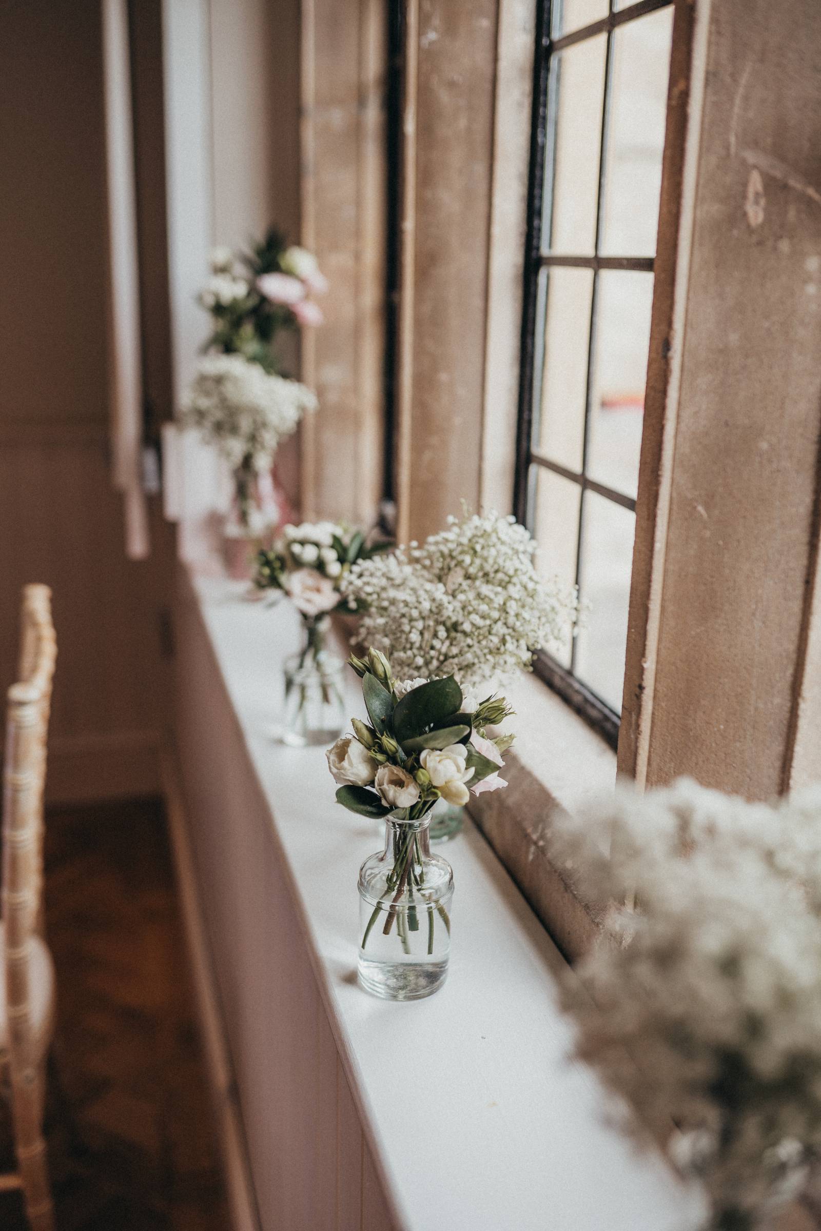 Persephone Violet Bespoke Wedding Flowers 