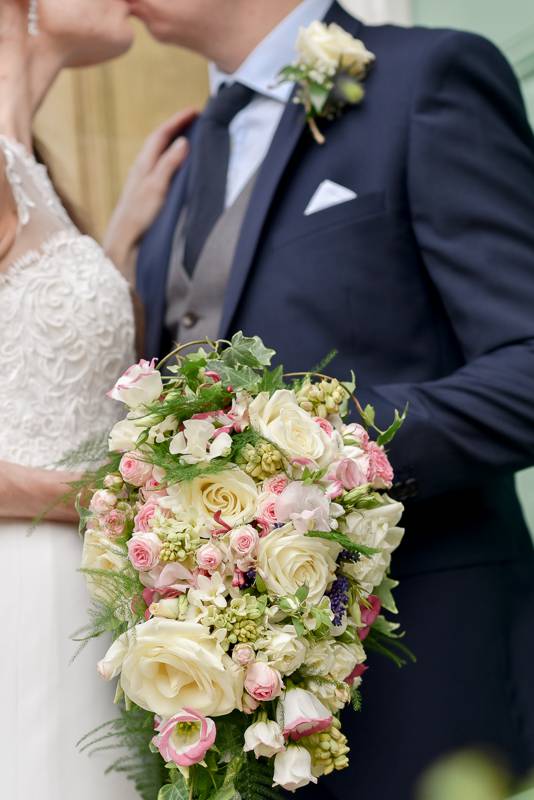 Persephone Violet Bespoke Wedding Flowers 